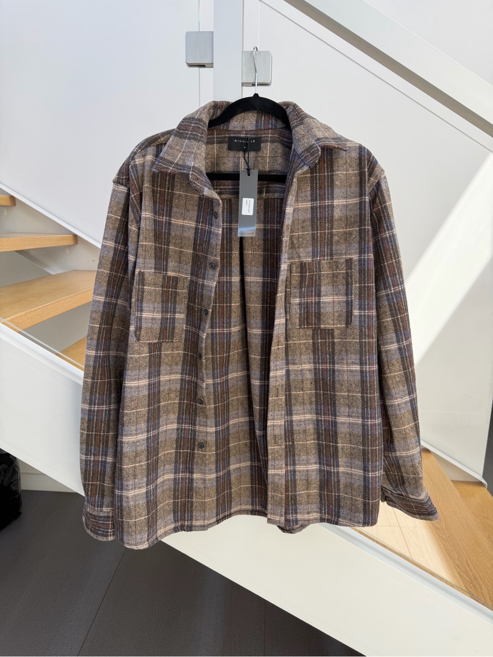 Richie Le Men's Plaid Button-Up Shacket in Brown